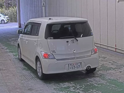 Toyota bB