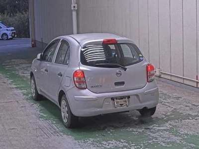 Nissan March