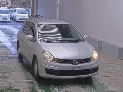 Nissan AD