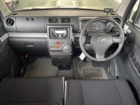 Toyota PIXIS SPACE лот № 6247 оценка 3  с аукциона в Японии 3