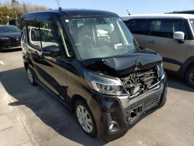 Nissan DAYZ ROOX
