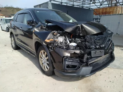 Nissan X-TRAIL