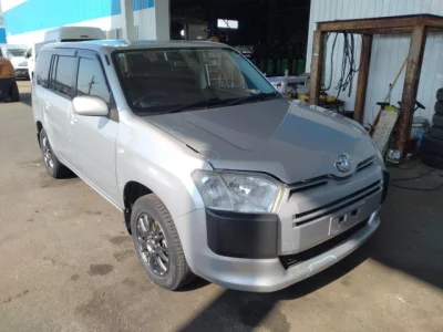 Toyota SUCCEED