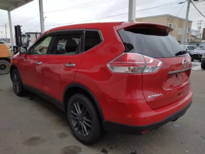 Nissan X-TRAIL
