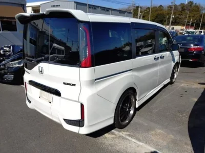 Honda STEP WAGON