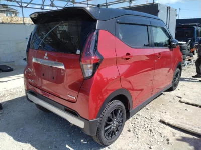 Mitsubishi eK X