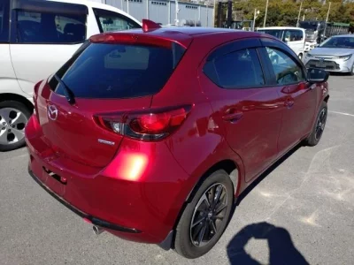 Mazda Mazda2