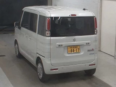 Suzuki Spacia