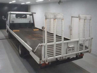 Mitsubishi Fuso Canter