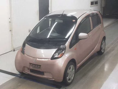 Mitsubishi I  с аукциона в Японии