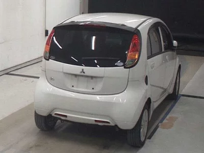 Mitsubishi I  с аукциона в Японии