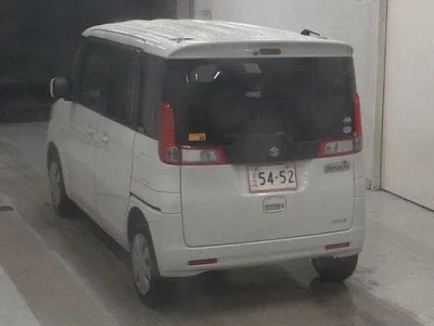 Suzuki Spacia