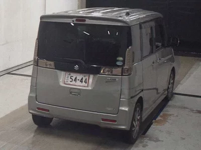 Suzuki Spacia