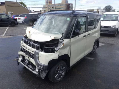 Mitsubishi Delica Mini