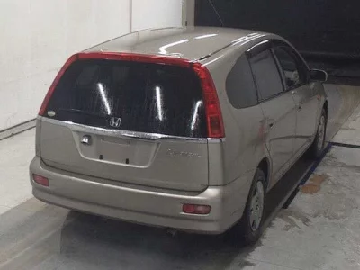 Honda STREAM  с аукциона в Японии