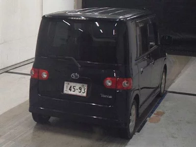 Daihatsu TANTO  с аукциона в Японии