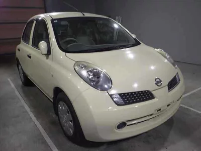 Nissan MARCH  с аукциона в Японии