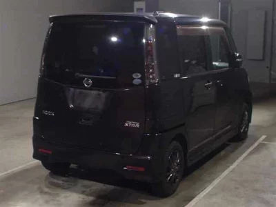 Nissan ROOX  с аукциона в Японии