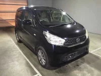 Nissan DAYZ лот № 7123 оценка 3.5  с аукциона в Японии 2