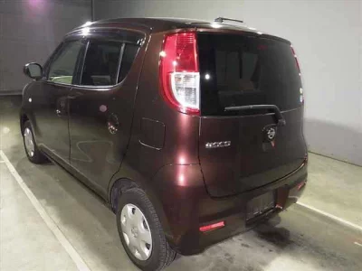 Nissan MOCO  с аукциона в Японии