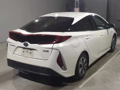 Toyota PRIUS PHV