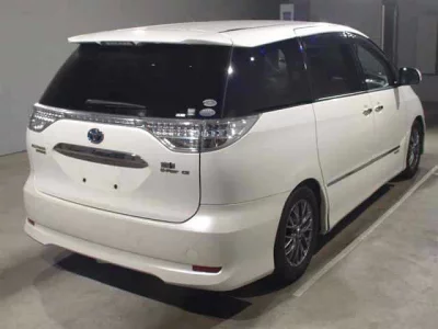 Toyota ESTIMA HYBRID