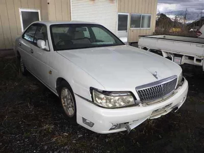 Nissan LAUREL