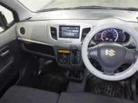 Suzuki WAGON R лот № 1202 оценка 3.5  с аукциона в Японии 5