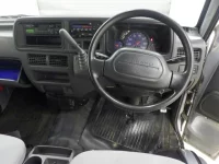 Subaru SAMBAR лот № 3316 оценка 3.5  с аукциона в Японии 4