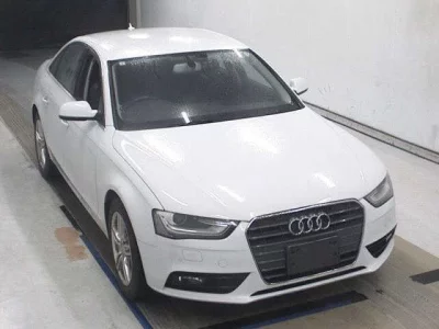 Audi A4  с аукциона в Японии