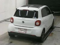 Smart FORFOUR лот № 5321 оценка 4  с аукциона в Японии 3