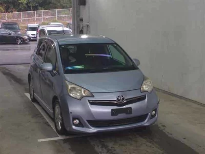 Toyota Ractis