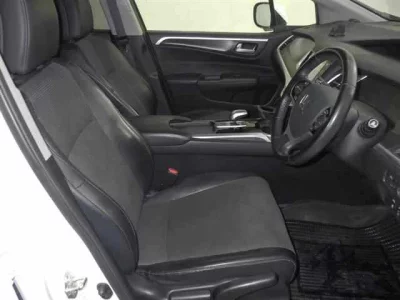 Honda Jade
