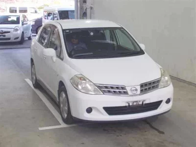 Nissan Tiida Latio