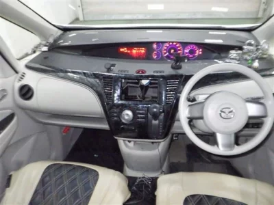 Mazda Biante