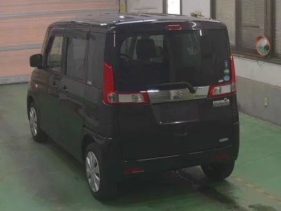 Suzuki Spacia