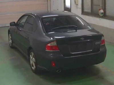 Subaru LEGACY B4
