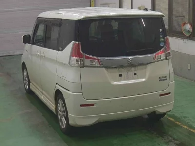 Suzuki Solio