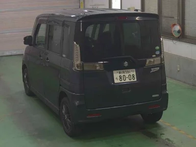 Suzuki Spacia