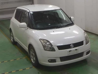 Suzuki SWIFT  с аукциона в Японии