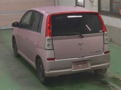 Daihatsu MIRA