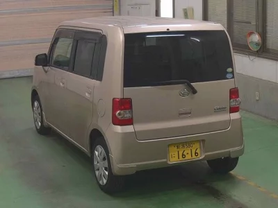 Daihatsu MOVE CONTE