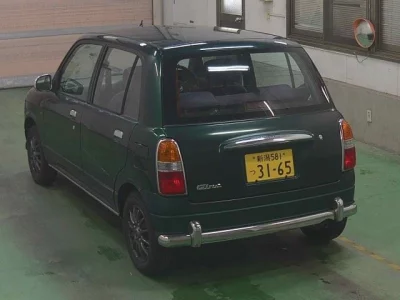 Daihatsu MIRA