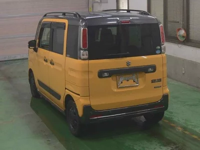 Suzuki Spacia Gear
