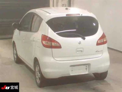 Suzuki Cervo
