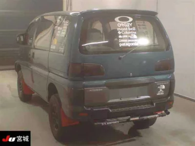 Mitsubishi Delica