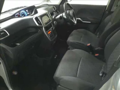 Mitsubishi Delica D:2