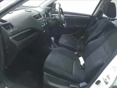 Suzuki SWIFT  с аукциона в Японии