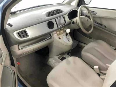 Subaru R2  с аукциона в Японии