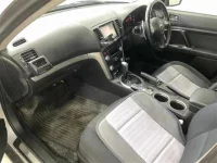 Subaru LEGACY OUTBACK лот № 11012 оценка 3.5  с аукциона в Японии 2